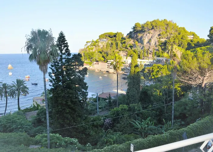 B&B A Due Passi Dal Mare Taormina